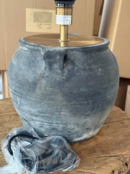 Chinese Pot Lamp with handles