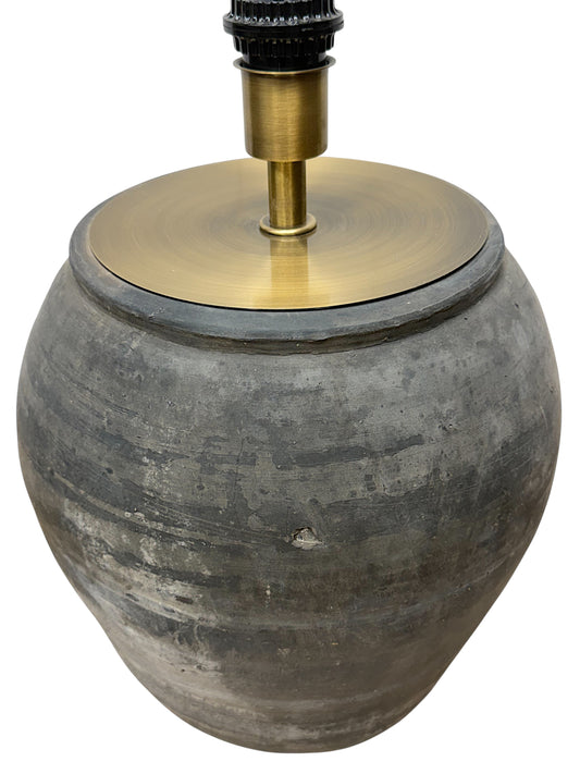 Rustic Pot Lamp