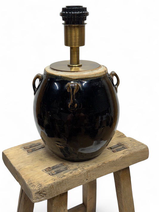 Glossy Chinese Pot Lamp