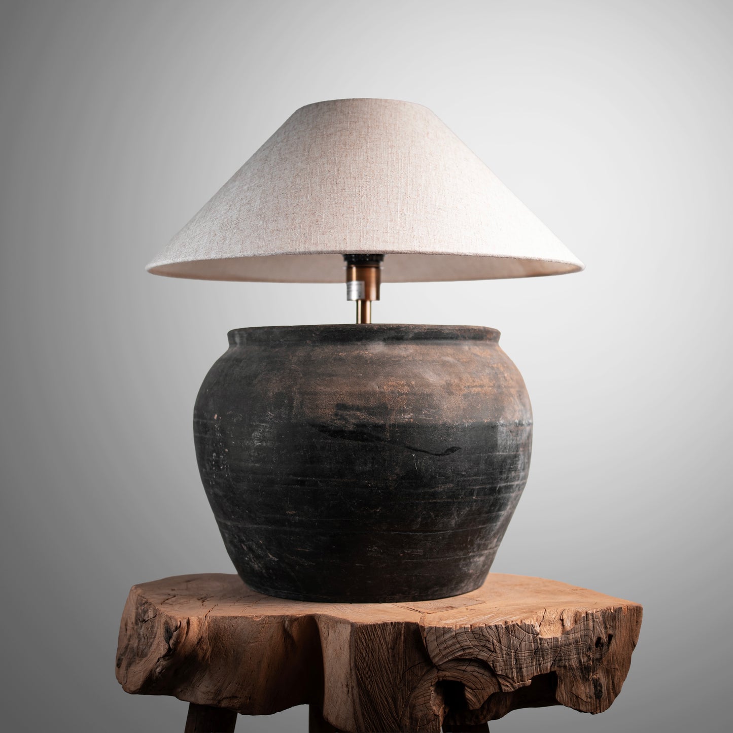 Rustic Pot Lamp