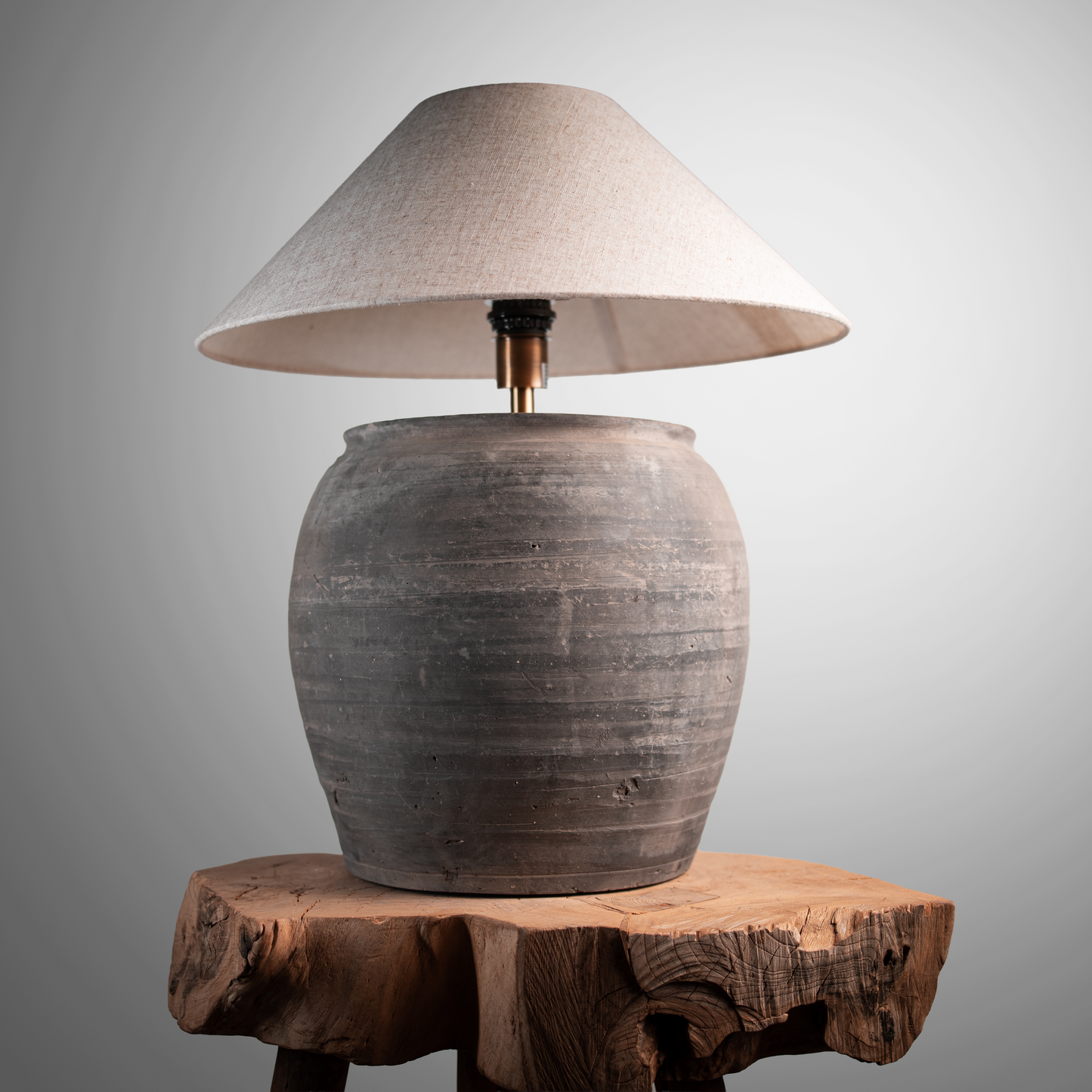 Rustic Pot Lamp