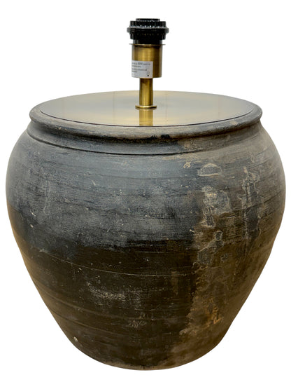 Rustic Pot Lamp