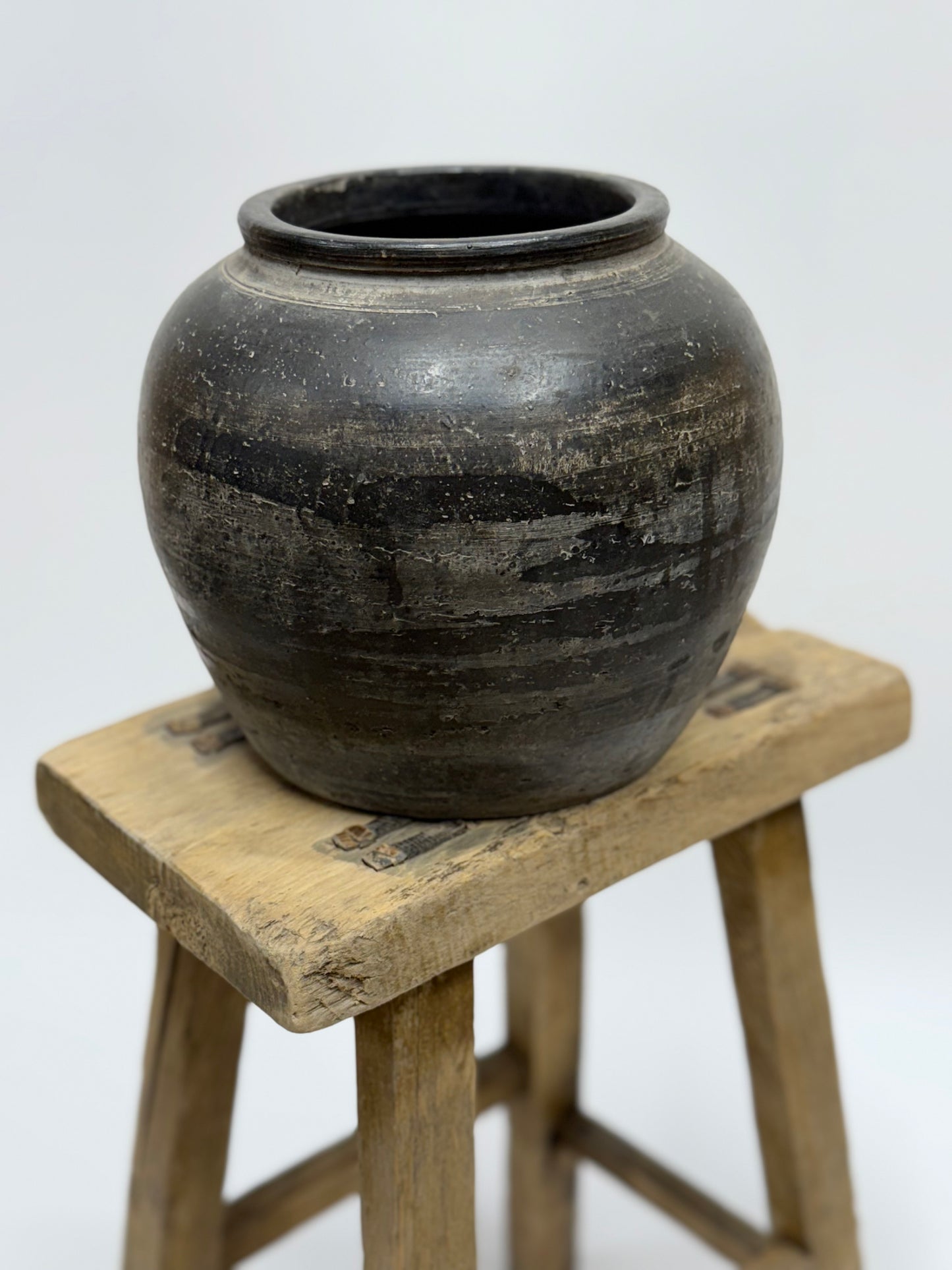 Vintage Chinese vase (Small)