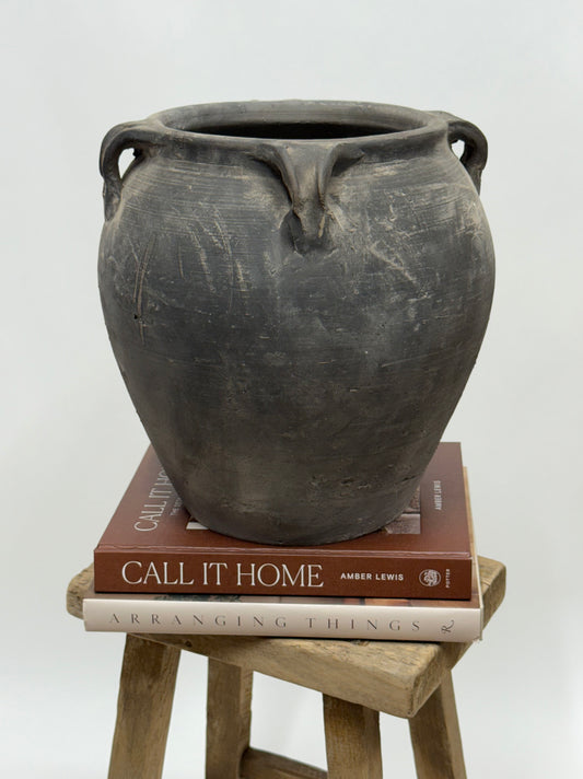 Large Chinese Water pot