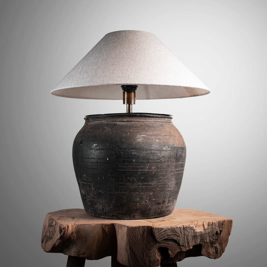 Rustic Pot Lamp