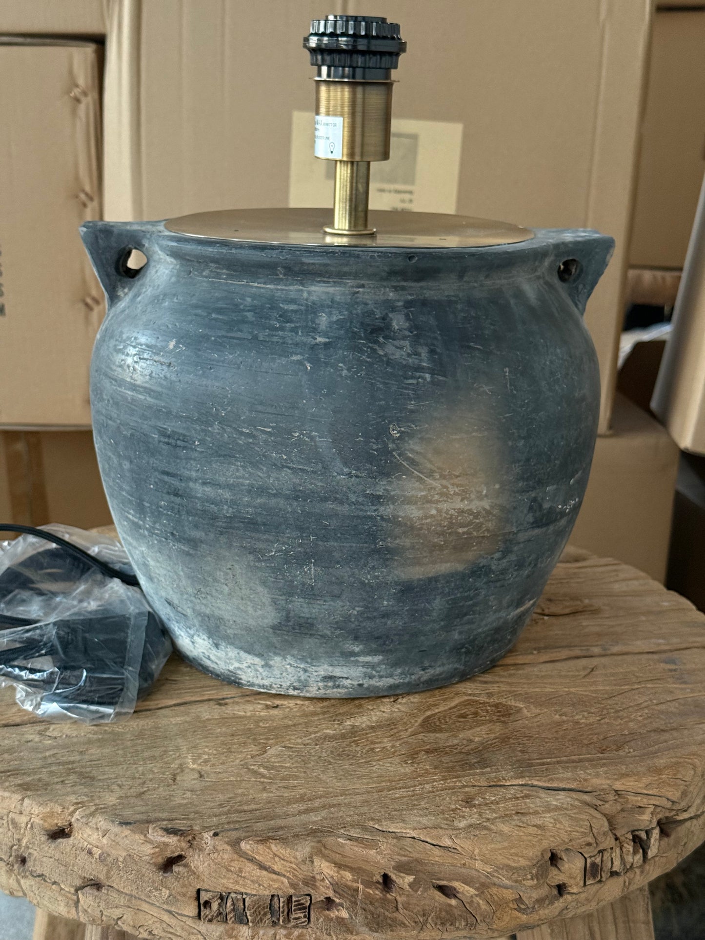 Chinese Pot Lamp with handles