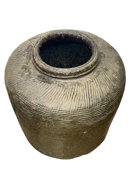 Vintage Chinese Bean Pot