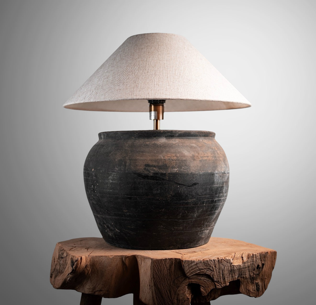 Rustic Pot Lamp