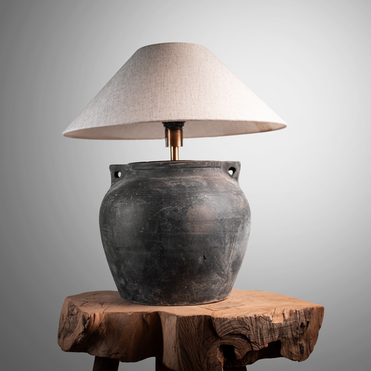 Rustic Pot Lamp