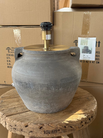 Chinese Pot Lamp with handles