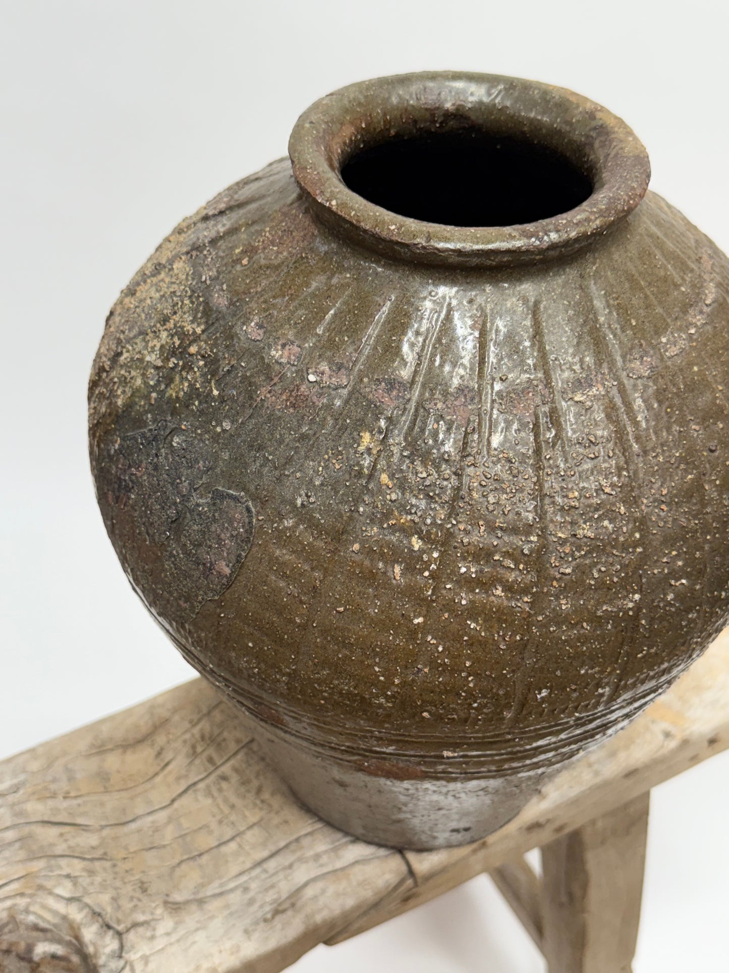 The Mijiu Vessel
