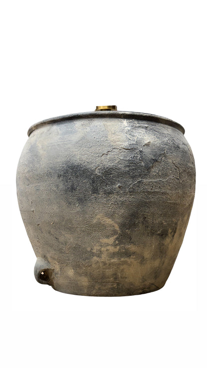 Rustic Pot Lamp