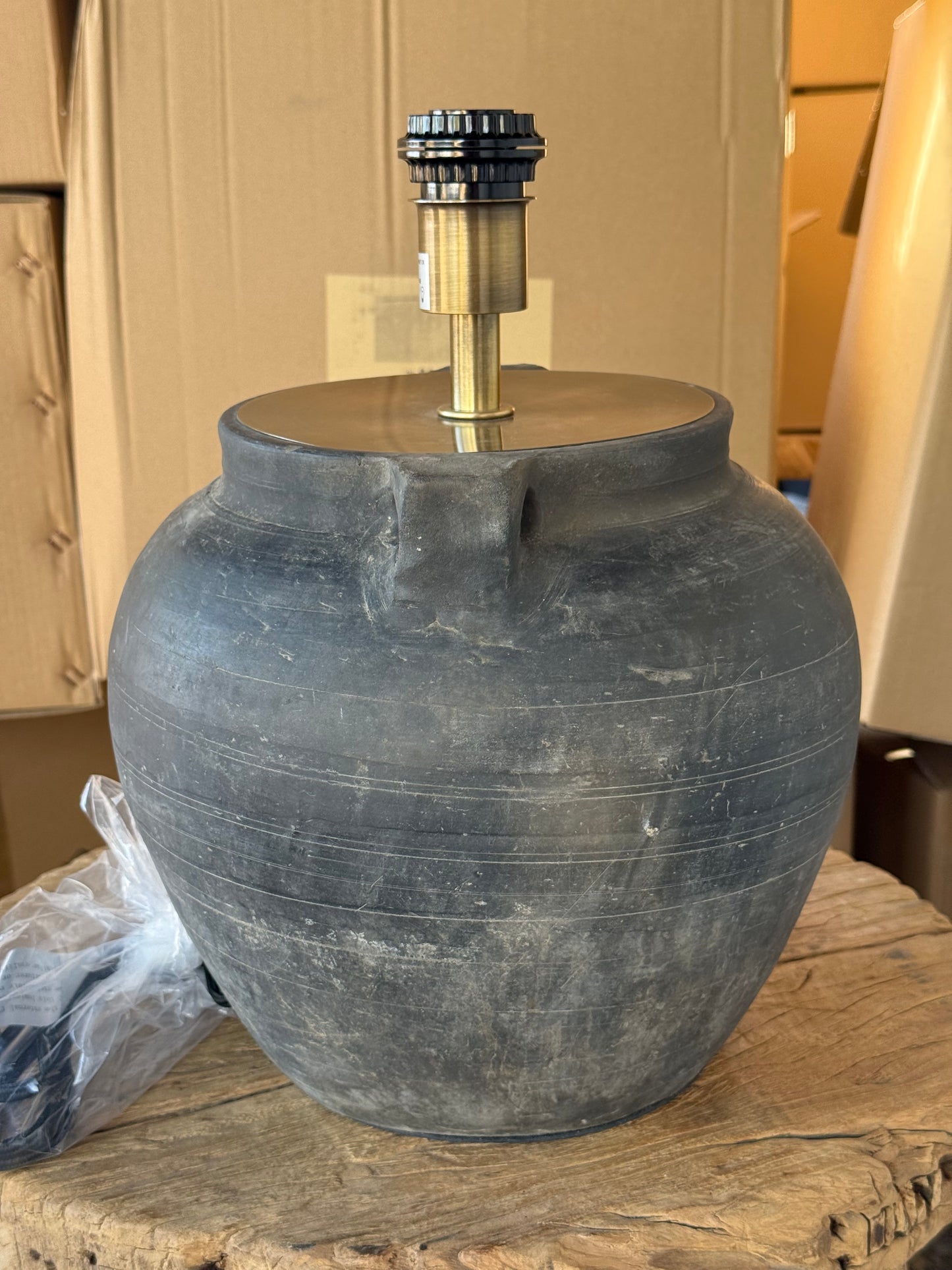 Chinese Pot Lamp with handles