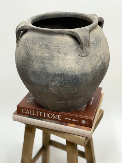 Large Chinese Water Pot