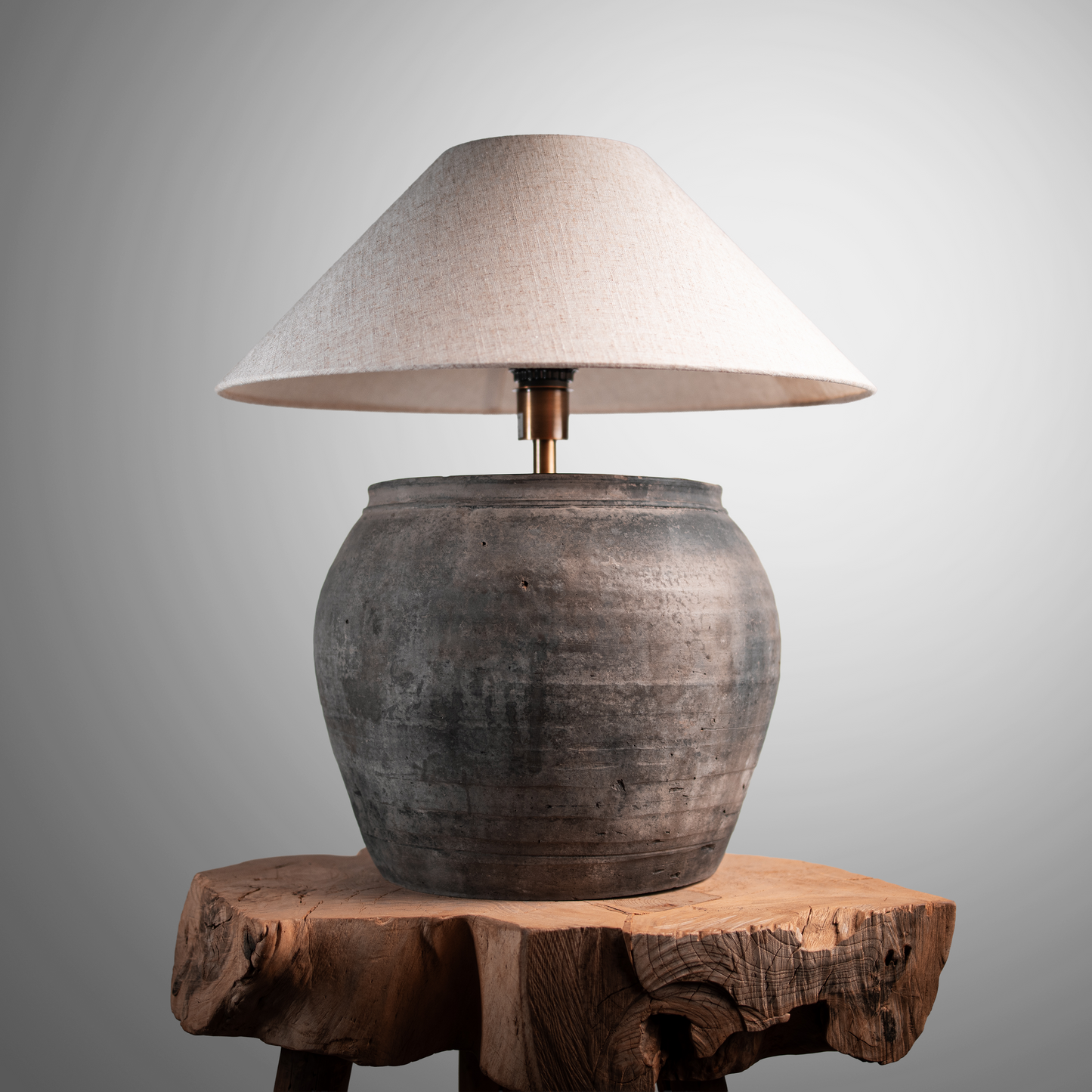 Rustic Pot Lamp