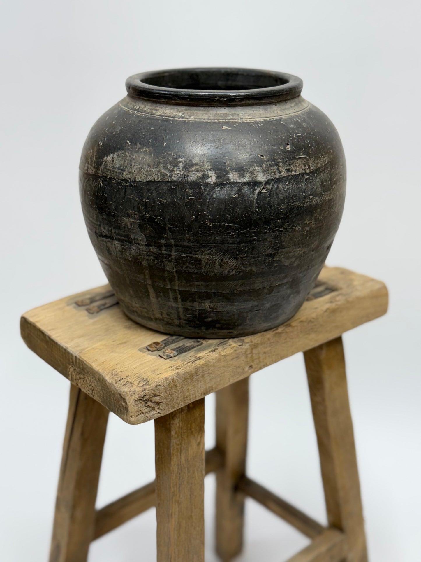 Vintage Chinese vase (Small)