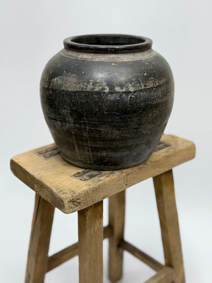 Vintage Chinese vase (Small)