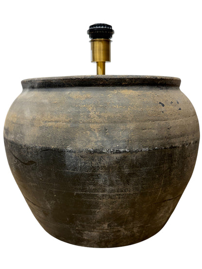 Rustic Pot Lamp