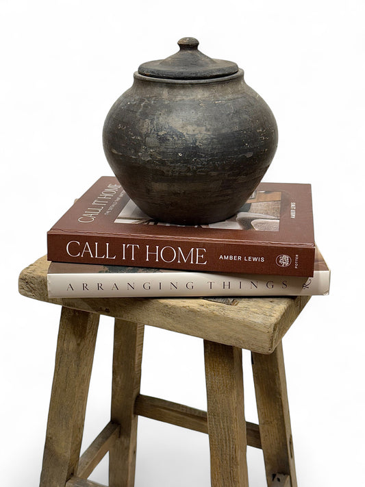 Mini Lidded Chinese vase