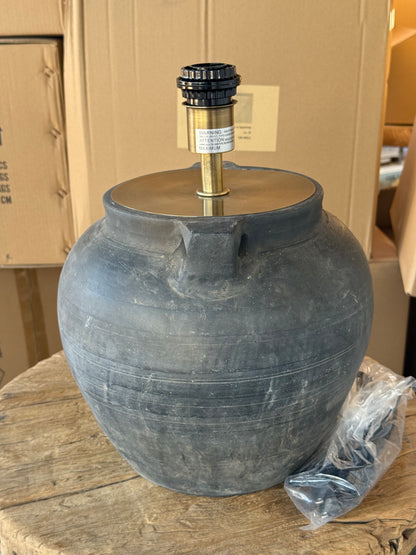 Chinese Pot Lamp with handles