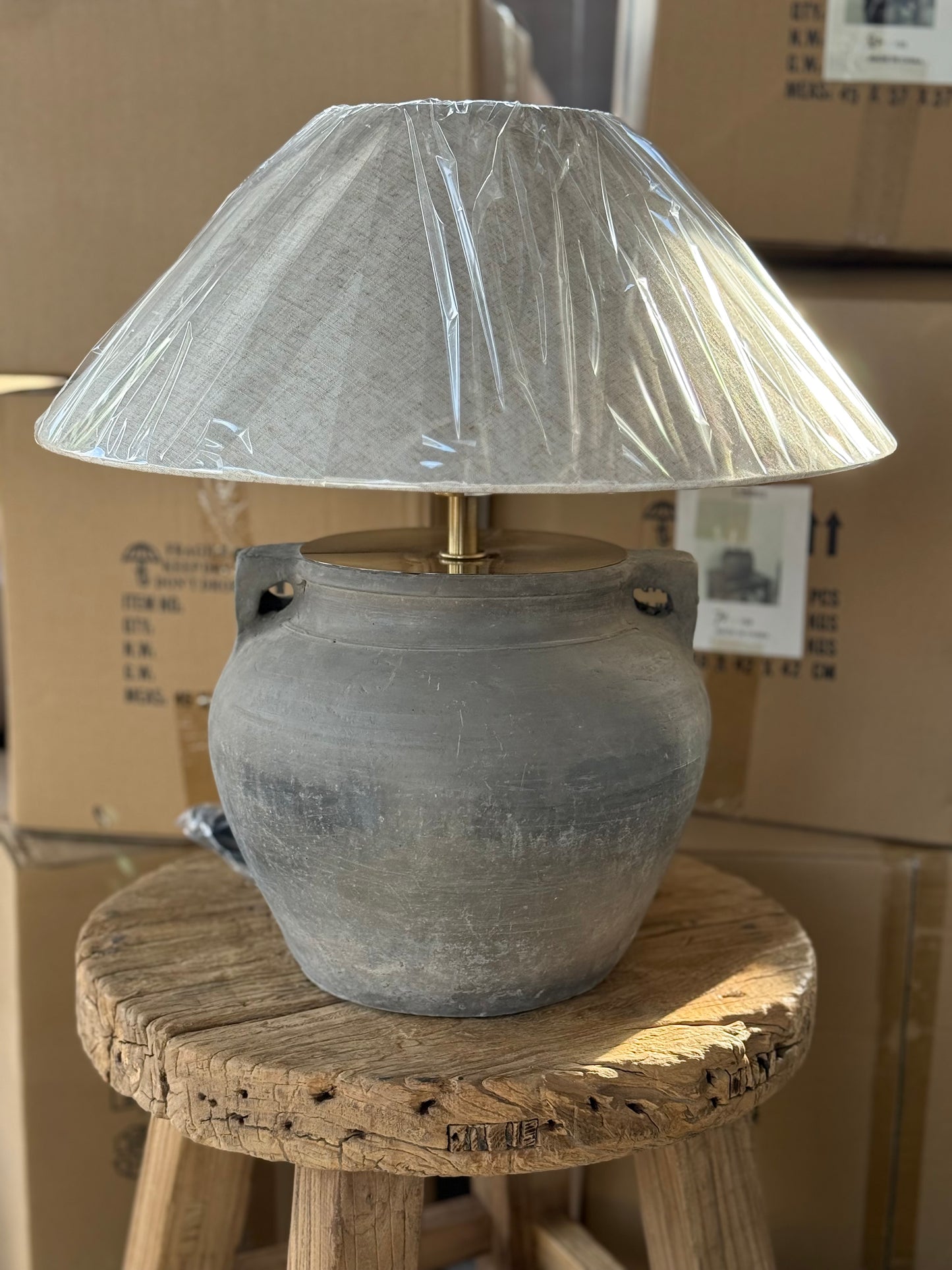 Chinese Pot Lamp with handles