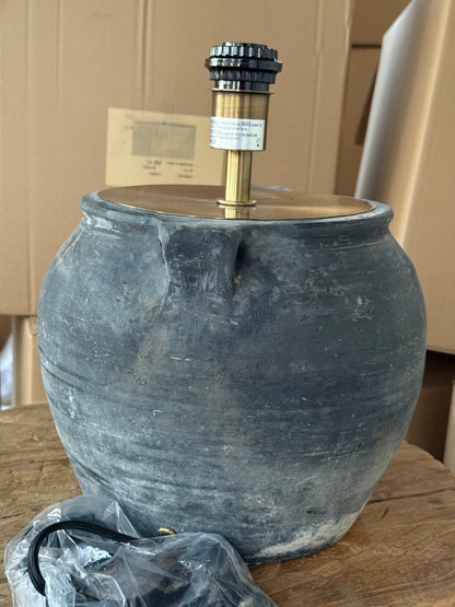 Chinese Pot Lamp with handles