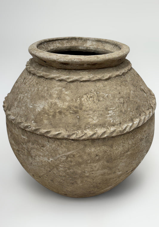 Indonesian Belted Pot