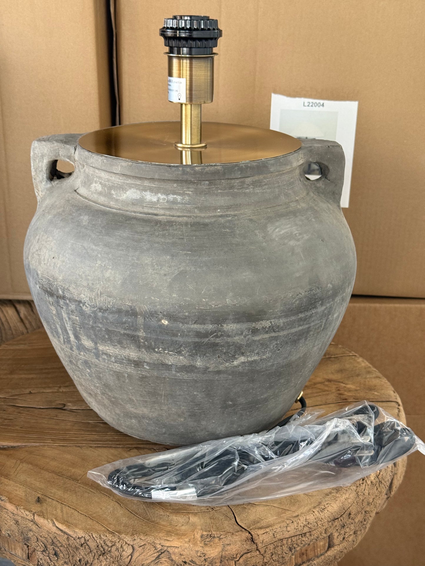 Chinese Pot Lamp with handles