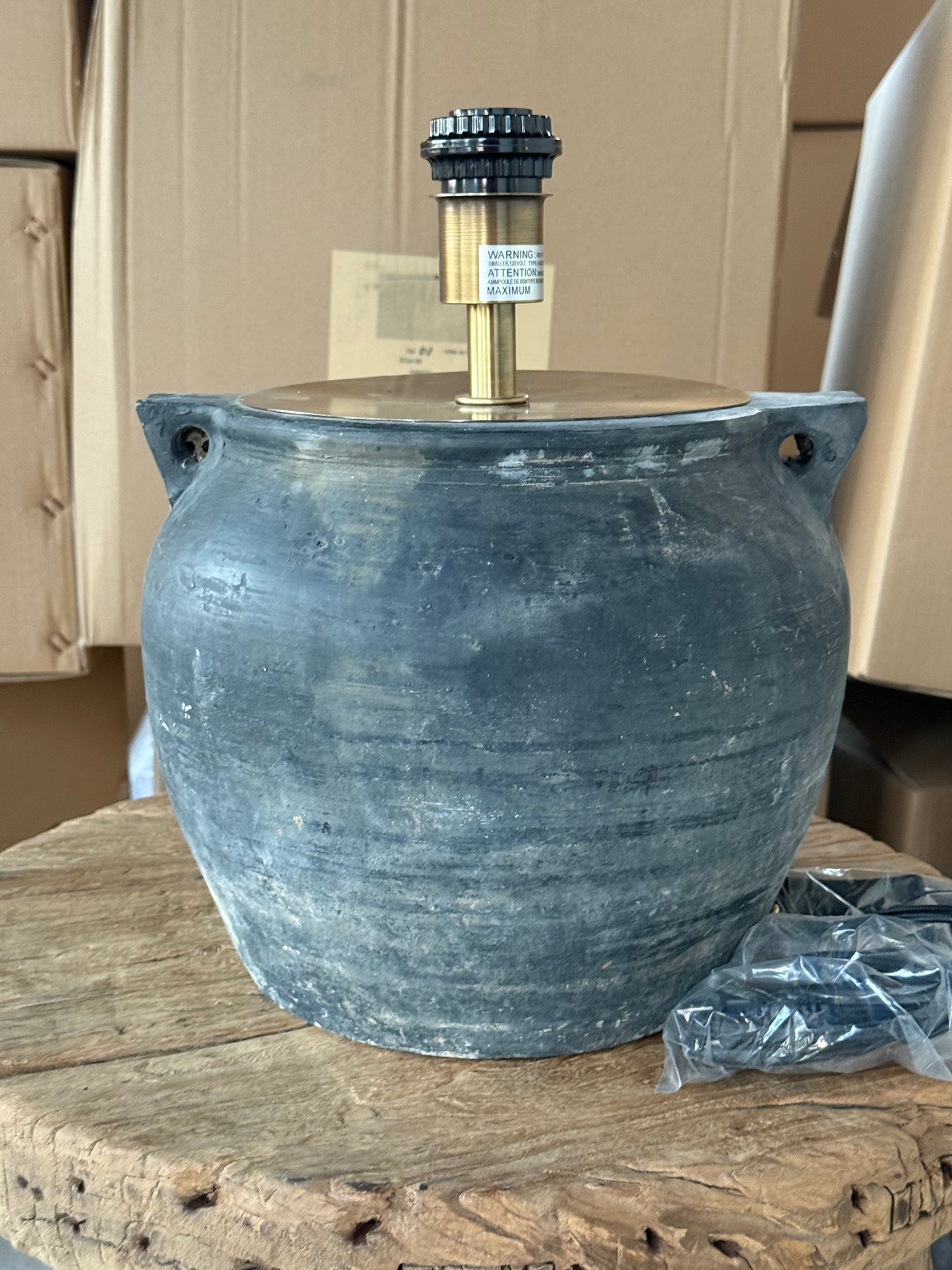 Chinese Pot Lamp with handles