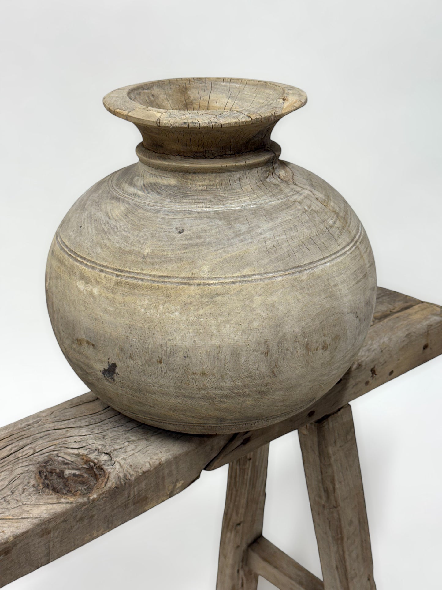 XL Vintage Wooden Pot