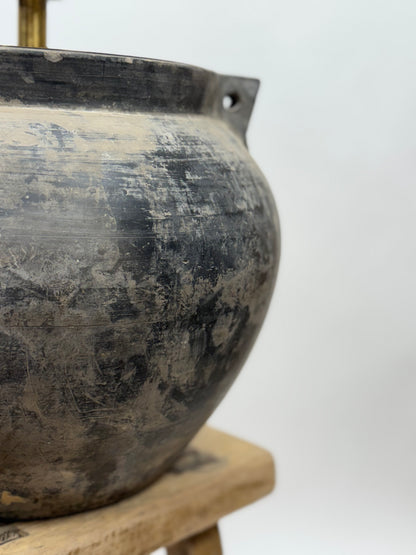 Chinese Pot Lamp with handles