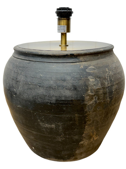 Rustic Pot Lamp