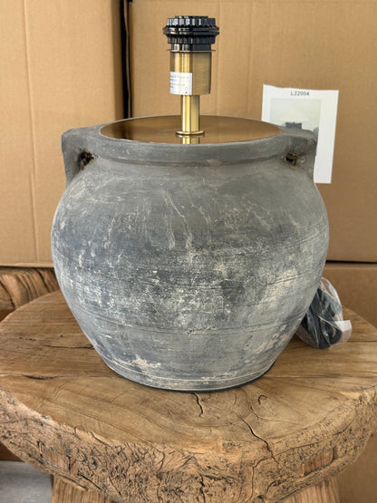 Chinese Pot Lamp with handles