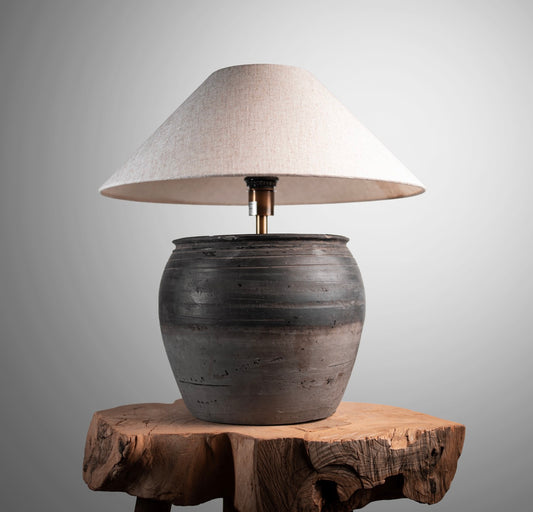 Rustic Pot Lamp