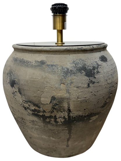 Rustic Pot Lamp